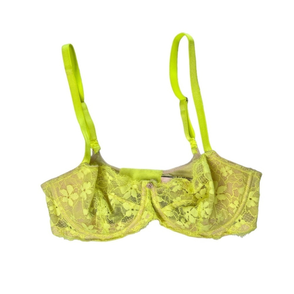Victoria Secret Neon Green Laced Bra